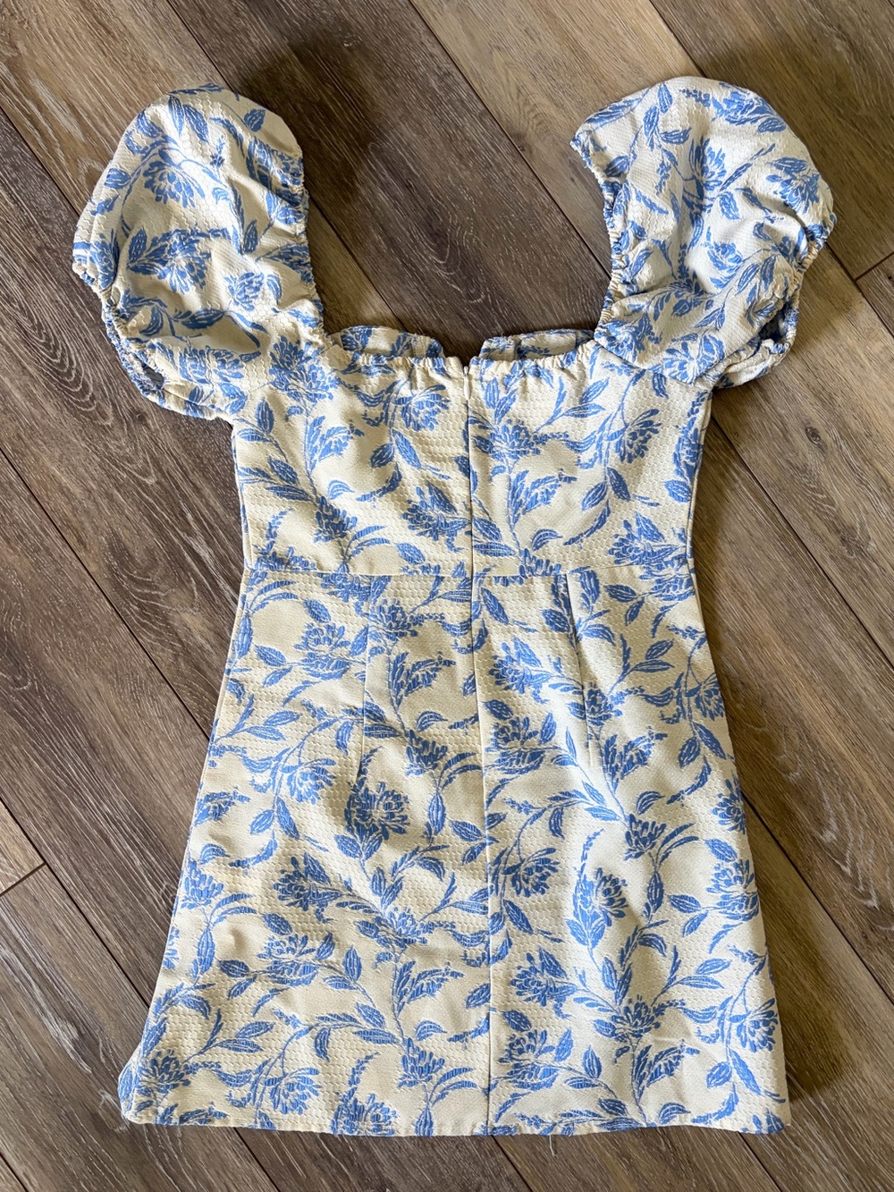 SHEIN Mod Blue Floral Puff-Sleeve Mini Dress - Picture 5 of 10